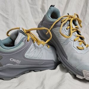 Oboz Women's Athletic Shoes in Gray and Yellow